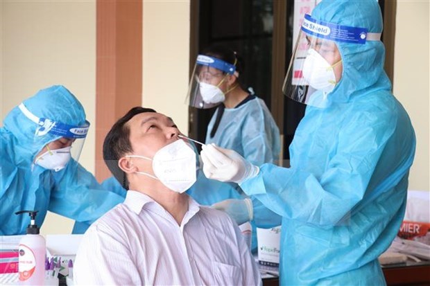 Vietnam reports additional 16,500 COVID-19 cases on January 8